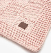 Kocyk dla psa „Chess” – kolor pudrowy (50 × 70 cm)