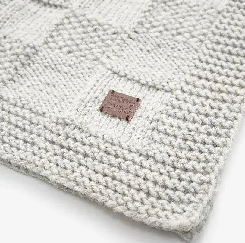 Kocyk dla psa „Chess” – kolor szary (100 × 80 cm)