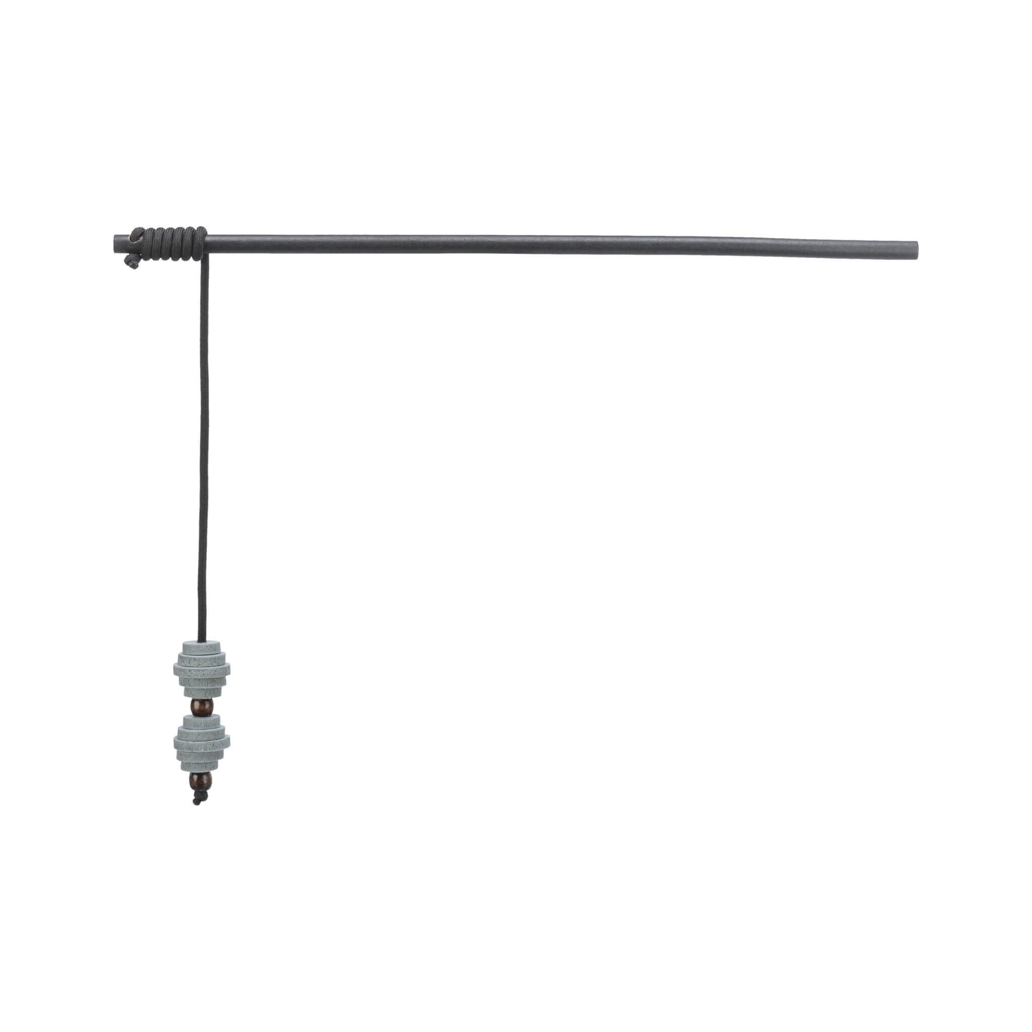 citystyle-wedka-z-hantlem-dla-kota-drewno-filc-40cm.jpg
